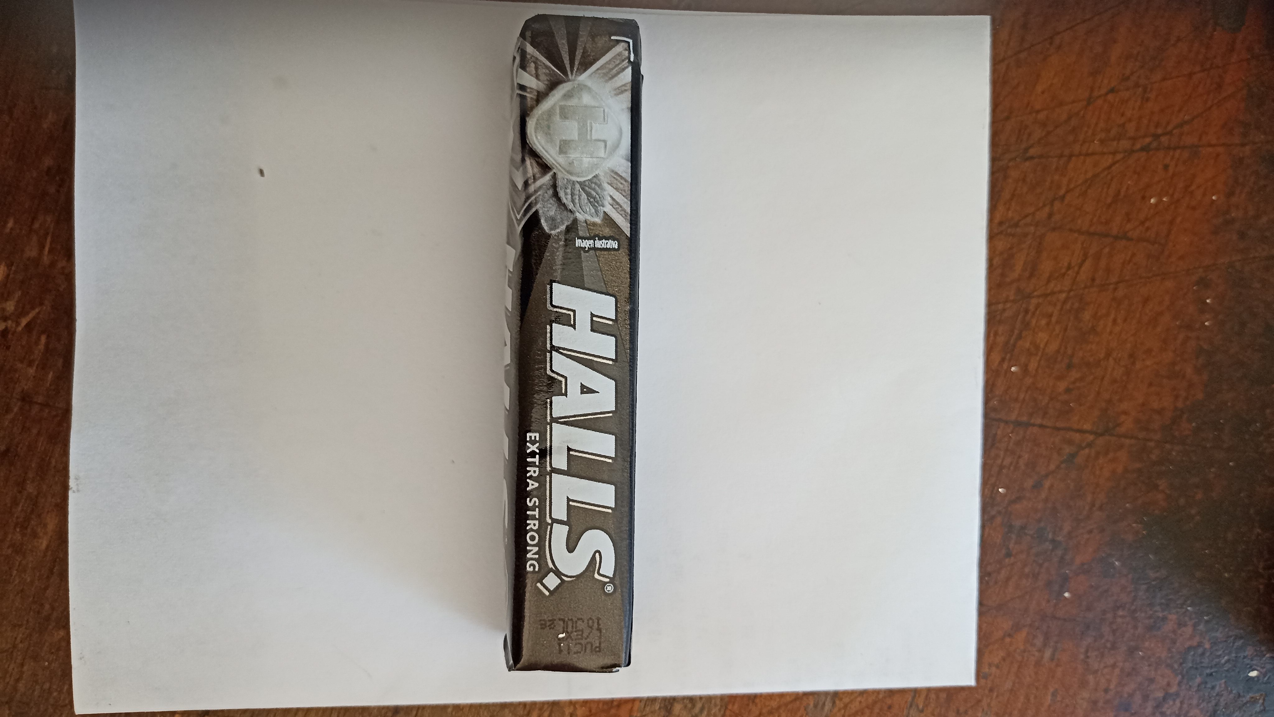 Halls Extra Strog