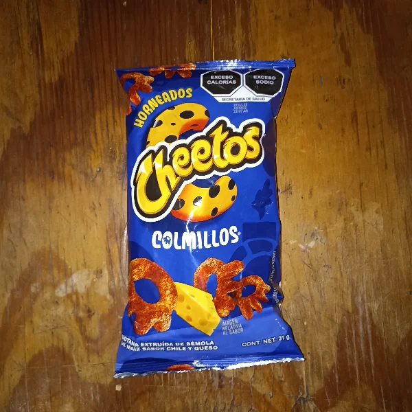 Cheetos Colmillos